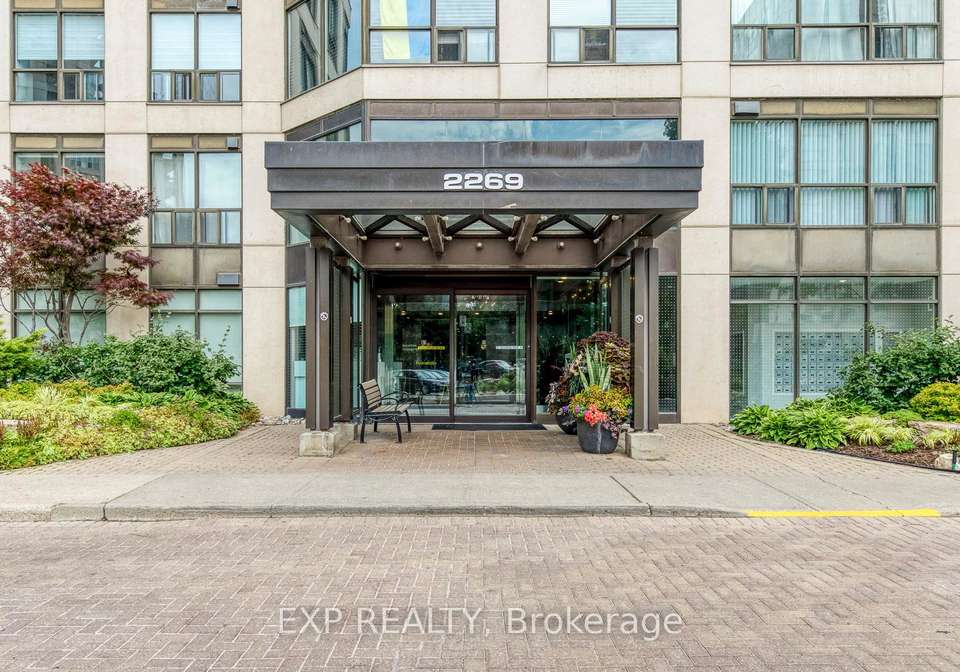 2269-lake-shore-boulevard-w-etobicoke-ontario-w12679188