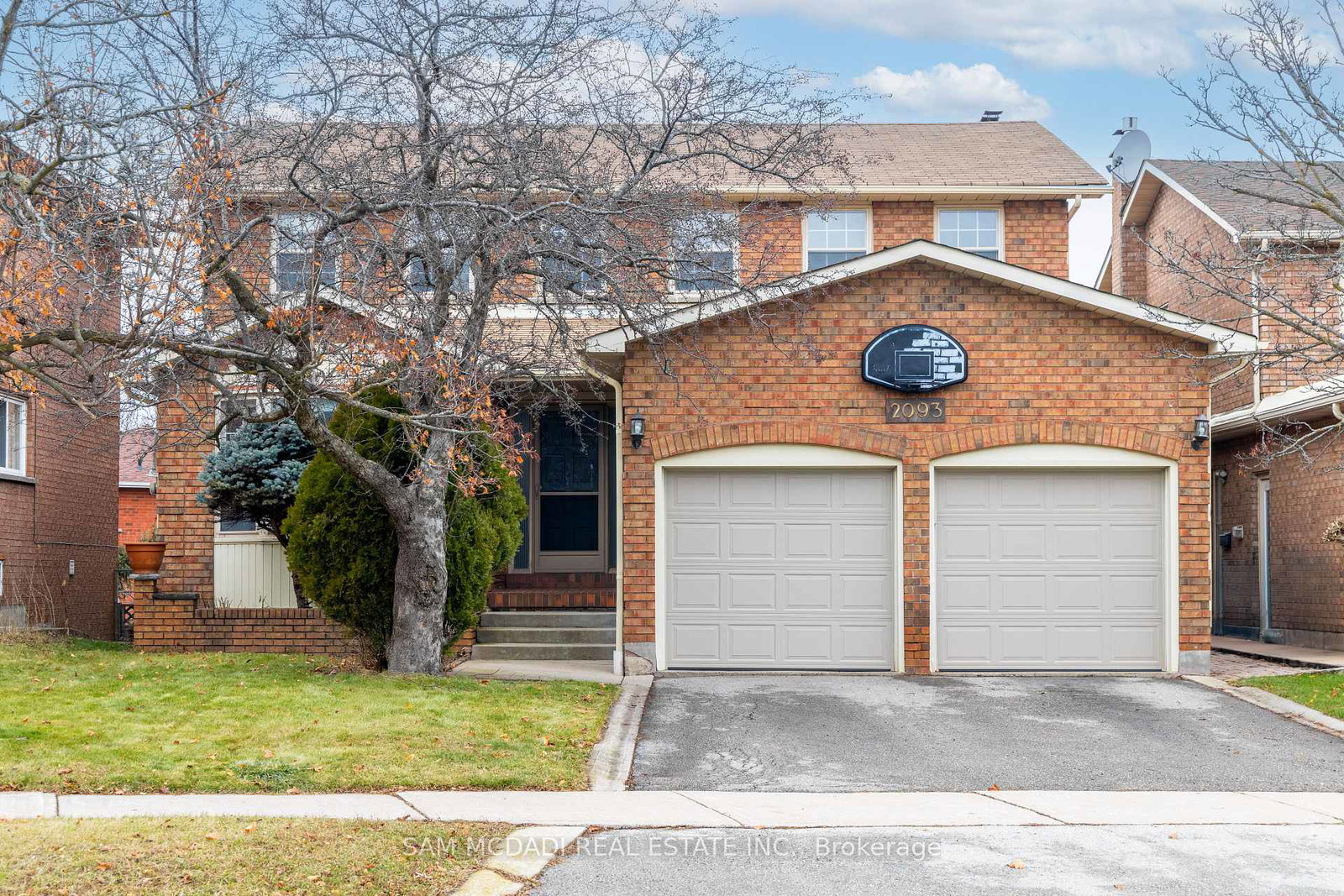 2093-the-chase-mississauga-ontario-w12679222