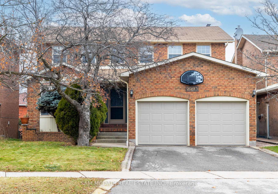 2093-the-chase-mississauga-ontario-w12679222