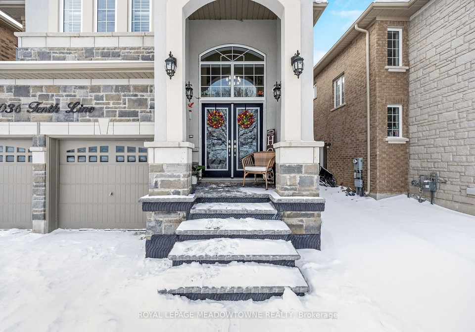 10036-tenth-line-halton-hills-ontario-w12679542
