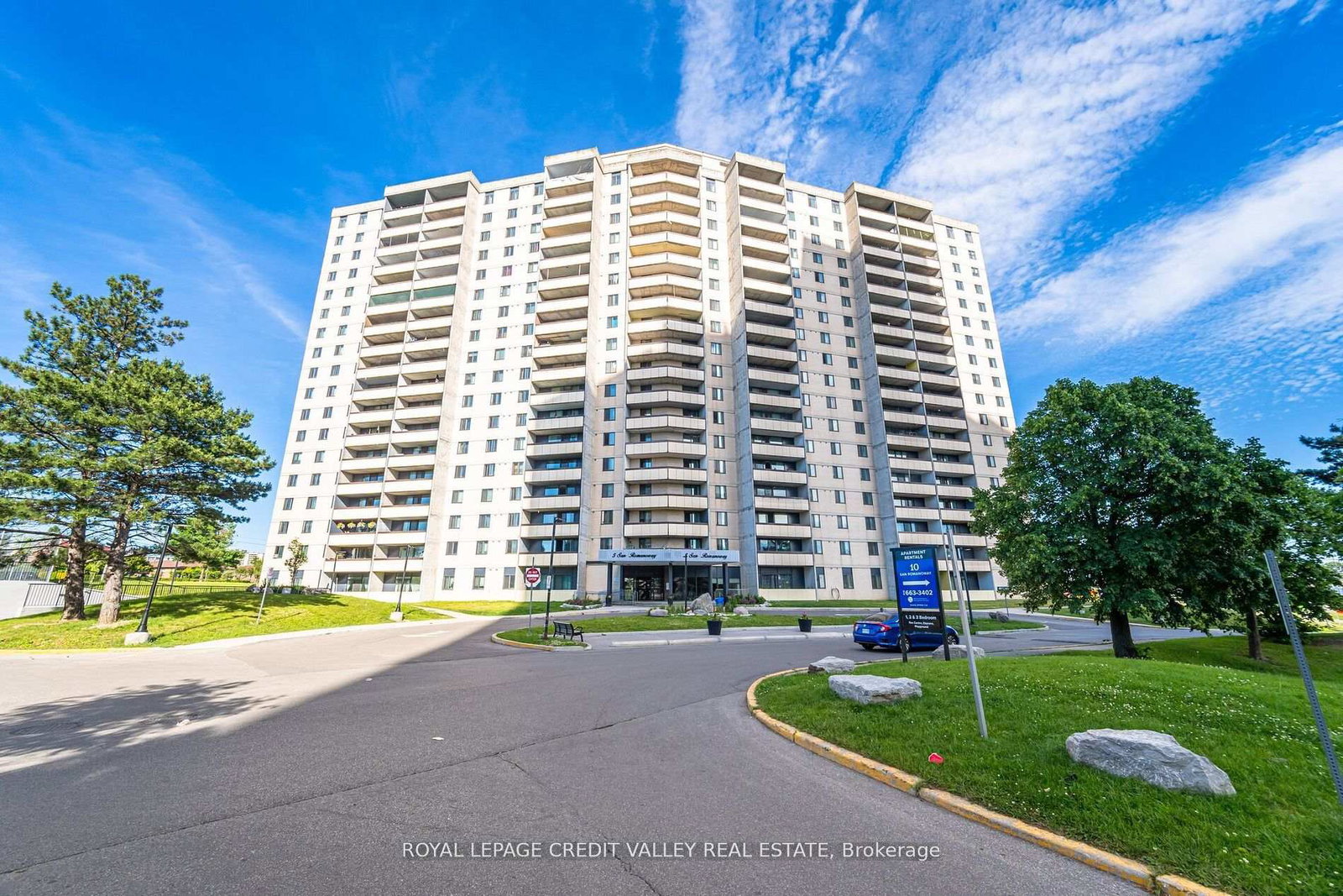 5-san-romanoway-york-ontario-w12679584