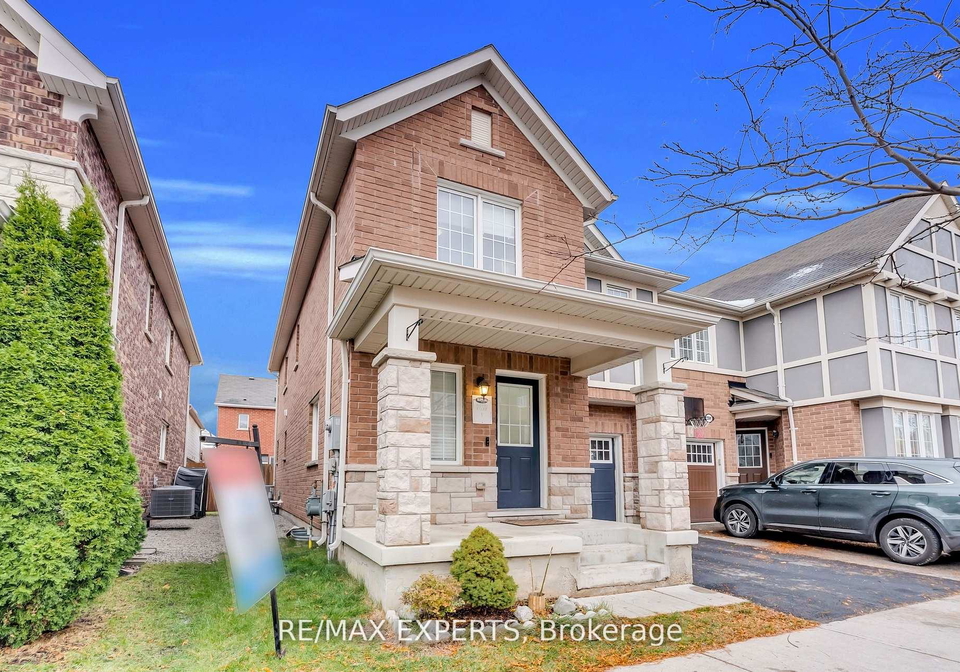 1544-gainer-crescent-milton-ontario-w12680174