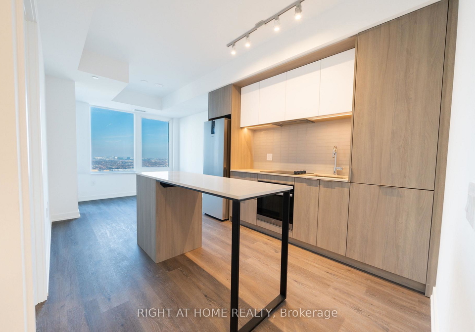 395-square-one-drive-mississauga-ontario-w12680282