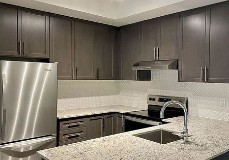 349-wheat-boom-drive-oakville-ontario-w12680292