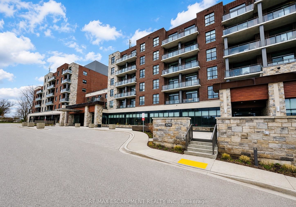 3290-new-street-burlington-ontario-w12680494
