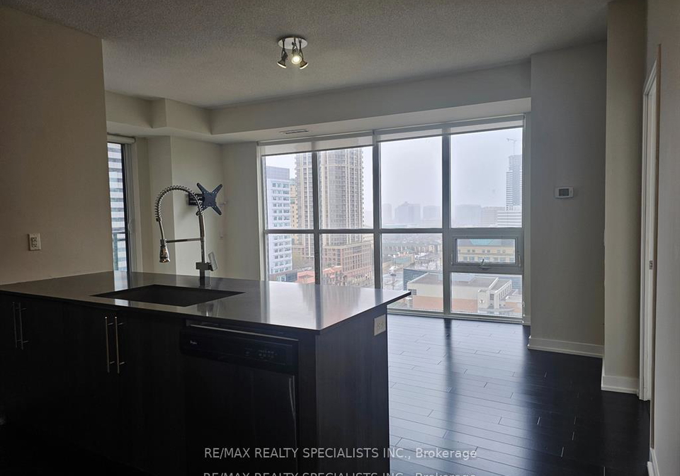 4011-brickstone-mews-mississauga-ontario-w12680516