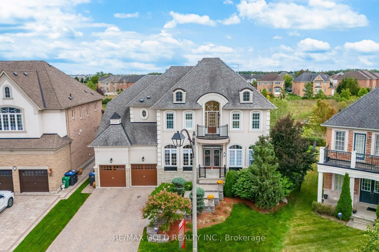 10-vissini-way-brampton-ontario-w12680570