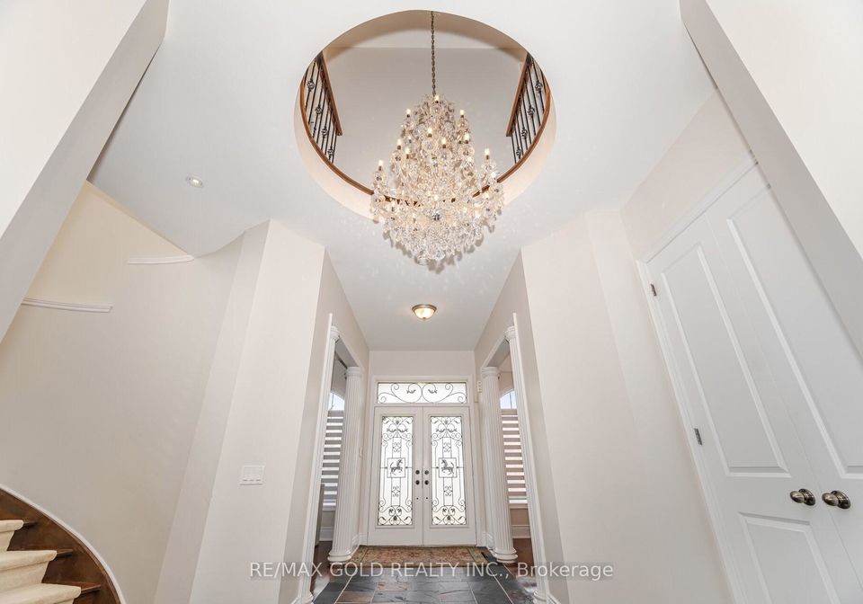 10-vissini-way-brampton-ontario-w12680570