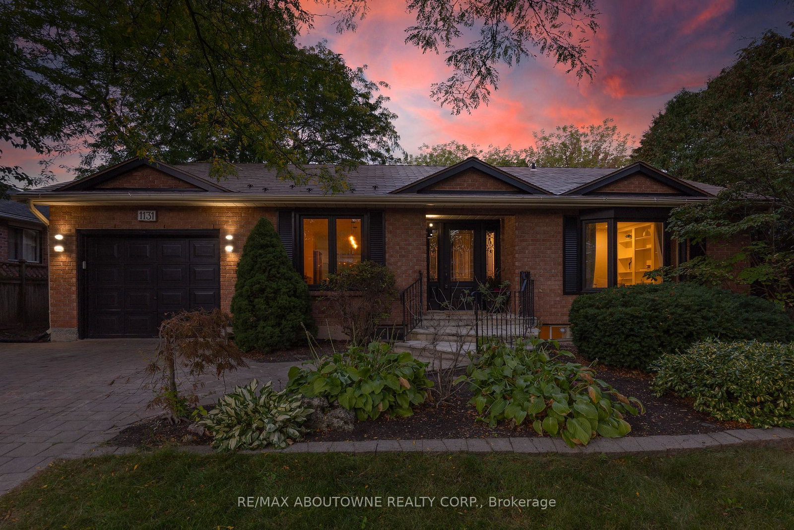 1131-carol-street-burlington-ontario-w12680848