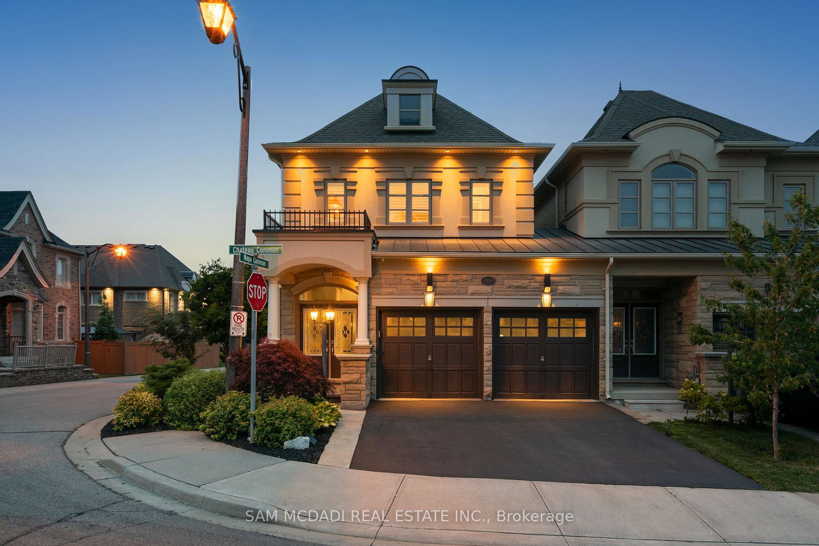 2469-chateau-common-oakville-ontario-w12681150