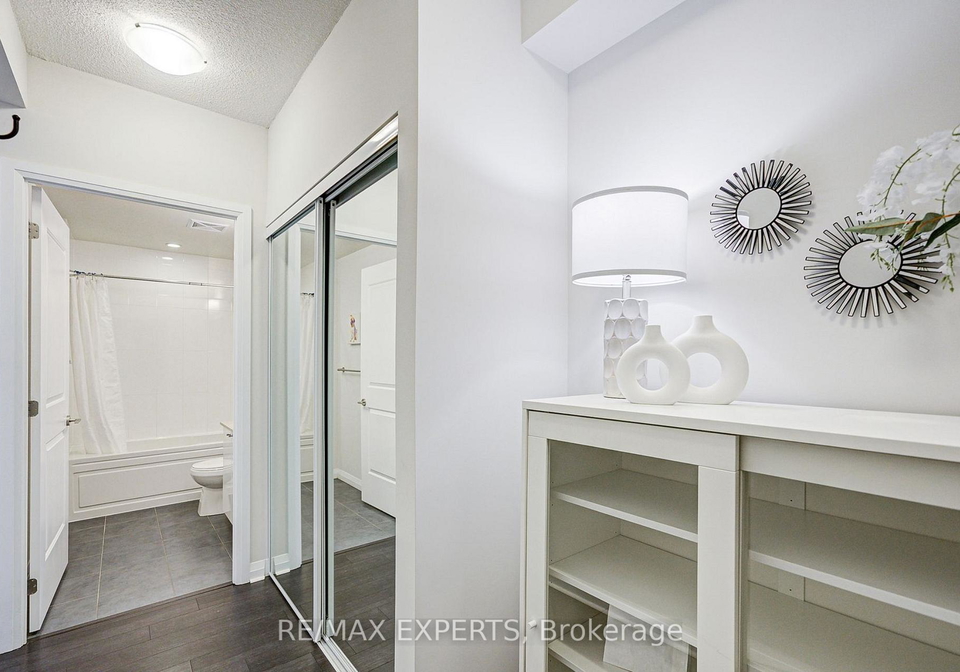 5025-four-springs-avenue-mississauga-ontario-w12681374