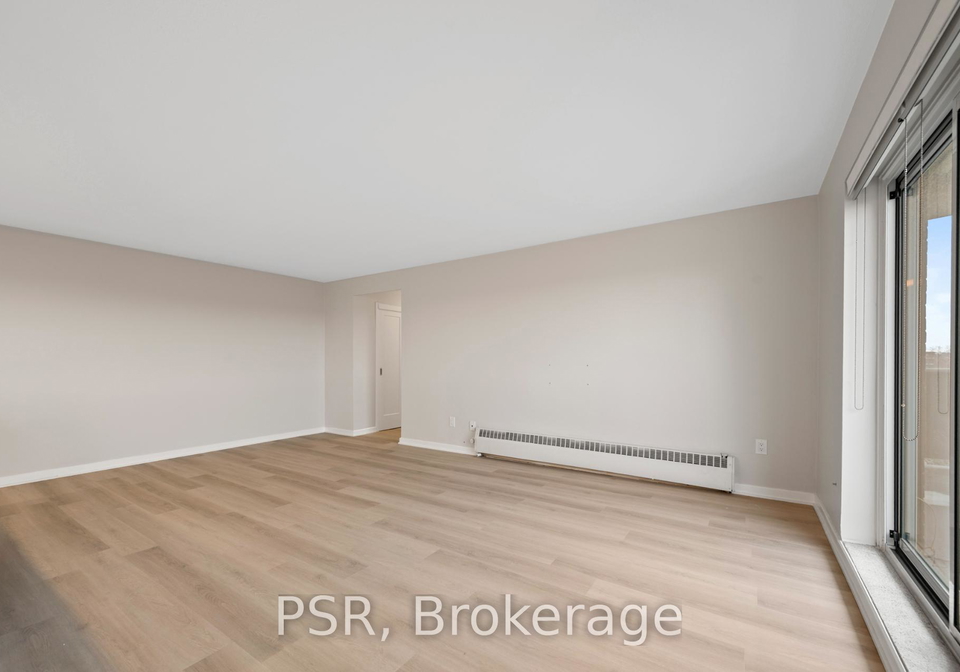 2300-marine-drive-oakville-ontario-w12681416