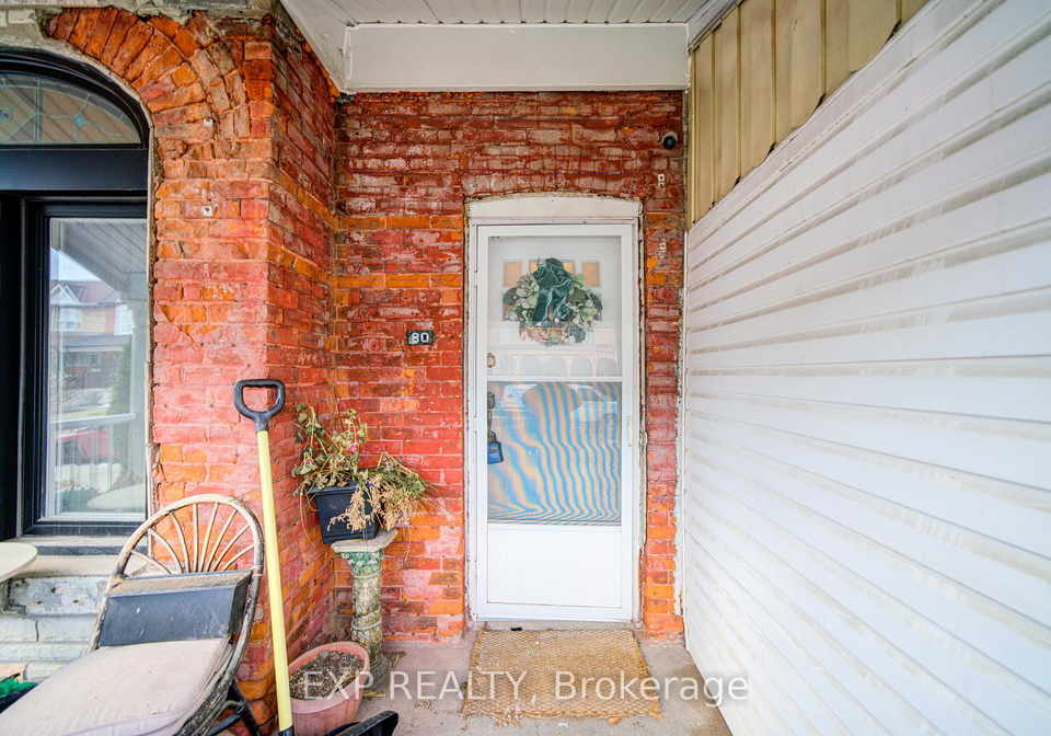 80-uxbridge-avenue-toronto-ontario-w12681684