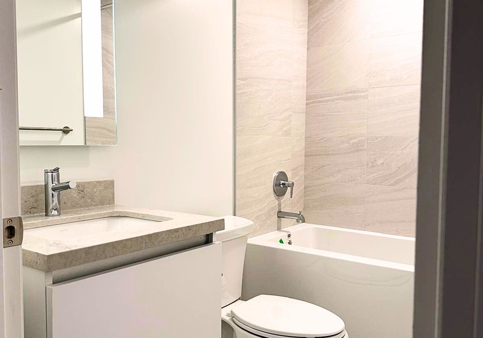 4015-the-exchange-mississauga-ontario-w12681842