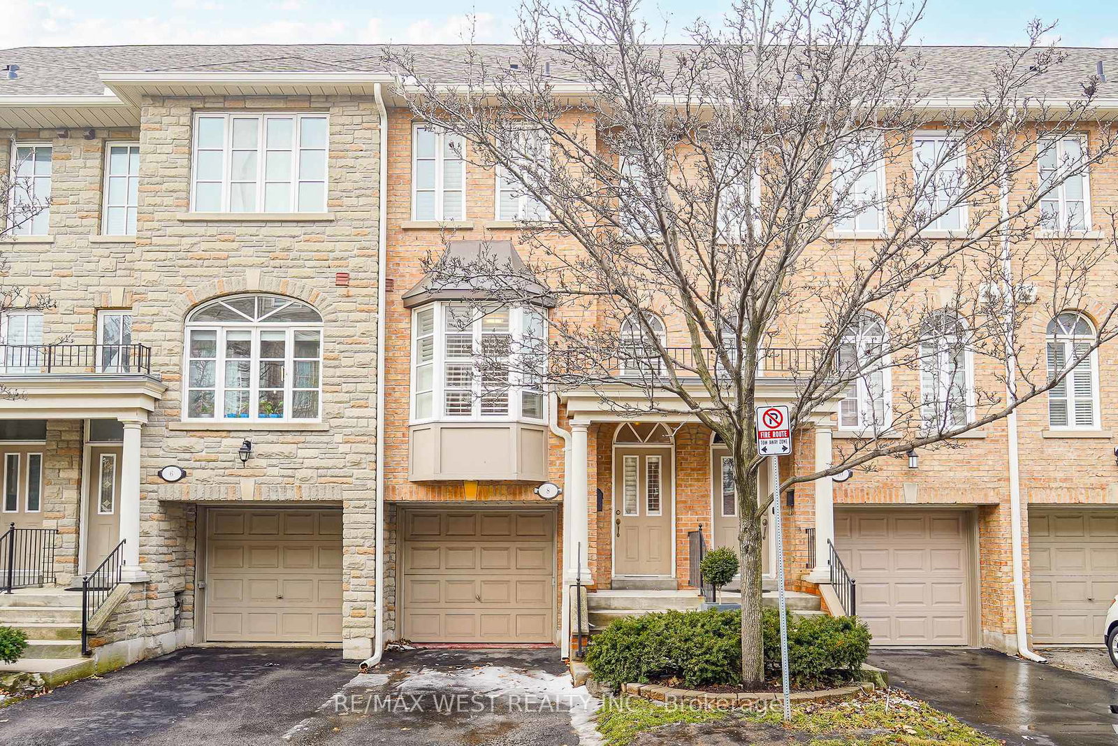 8-james-stock-path-etobicoke-ontario-w12682100