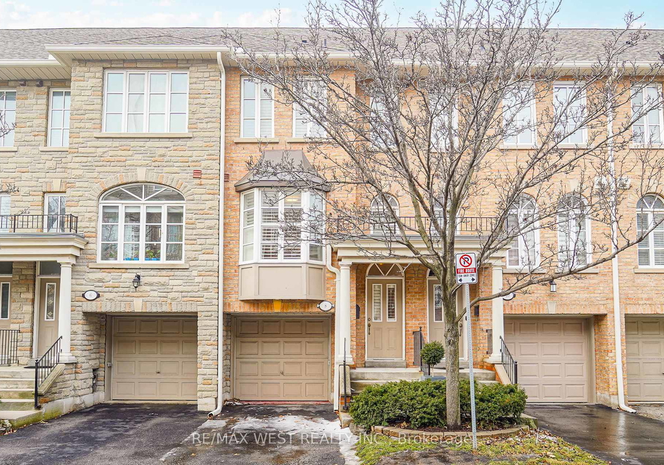 8-james-stock-path-etobicoke-ontario-w12682100