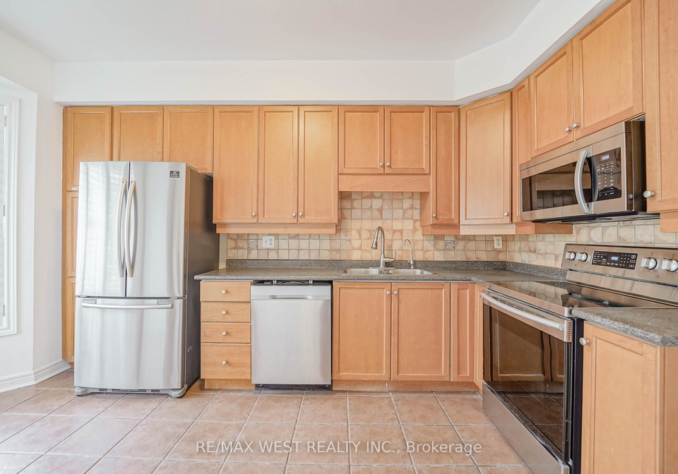 8-james-stock-path-etobicoke-ontario-w12682100