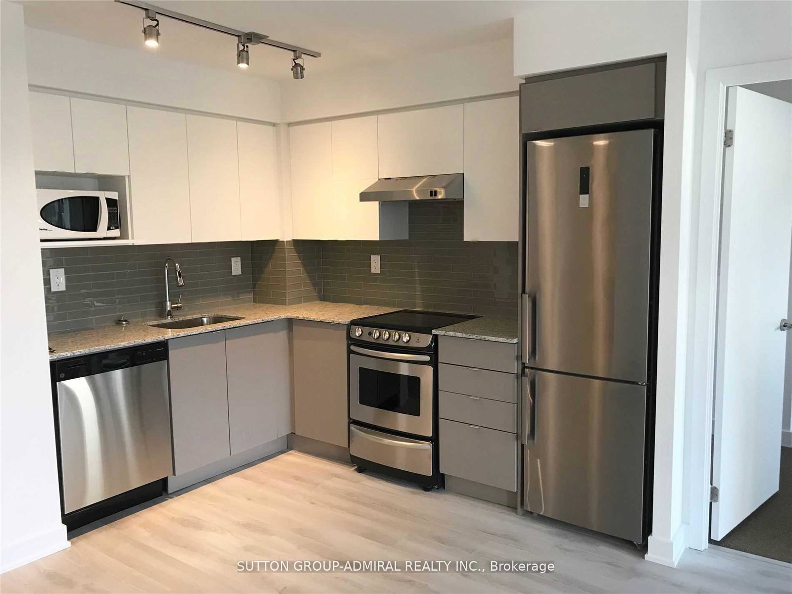 160-flemington-road-north-york-ontario-w12682126