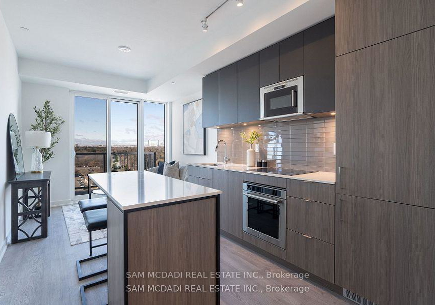 220-missinihe-way-mississauga-ontario-w12682348