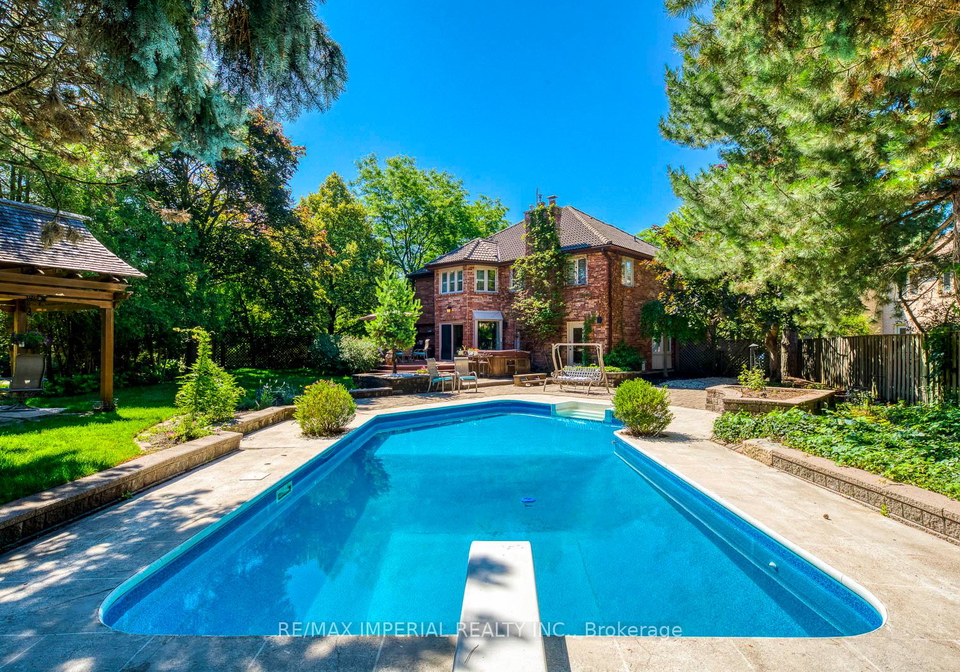 341-acacia-court-oakville-ontario-w12682630
