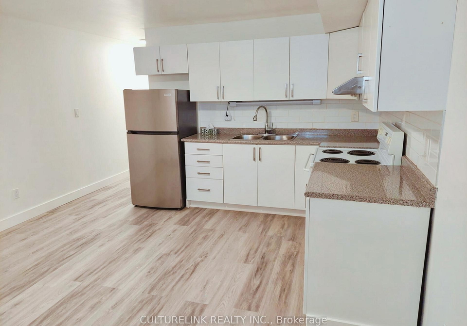 918-st-clarens-avenue-toronto-ontario-w12682794