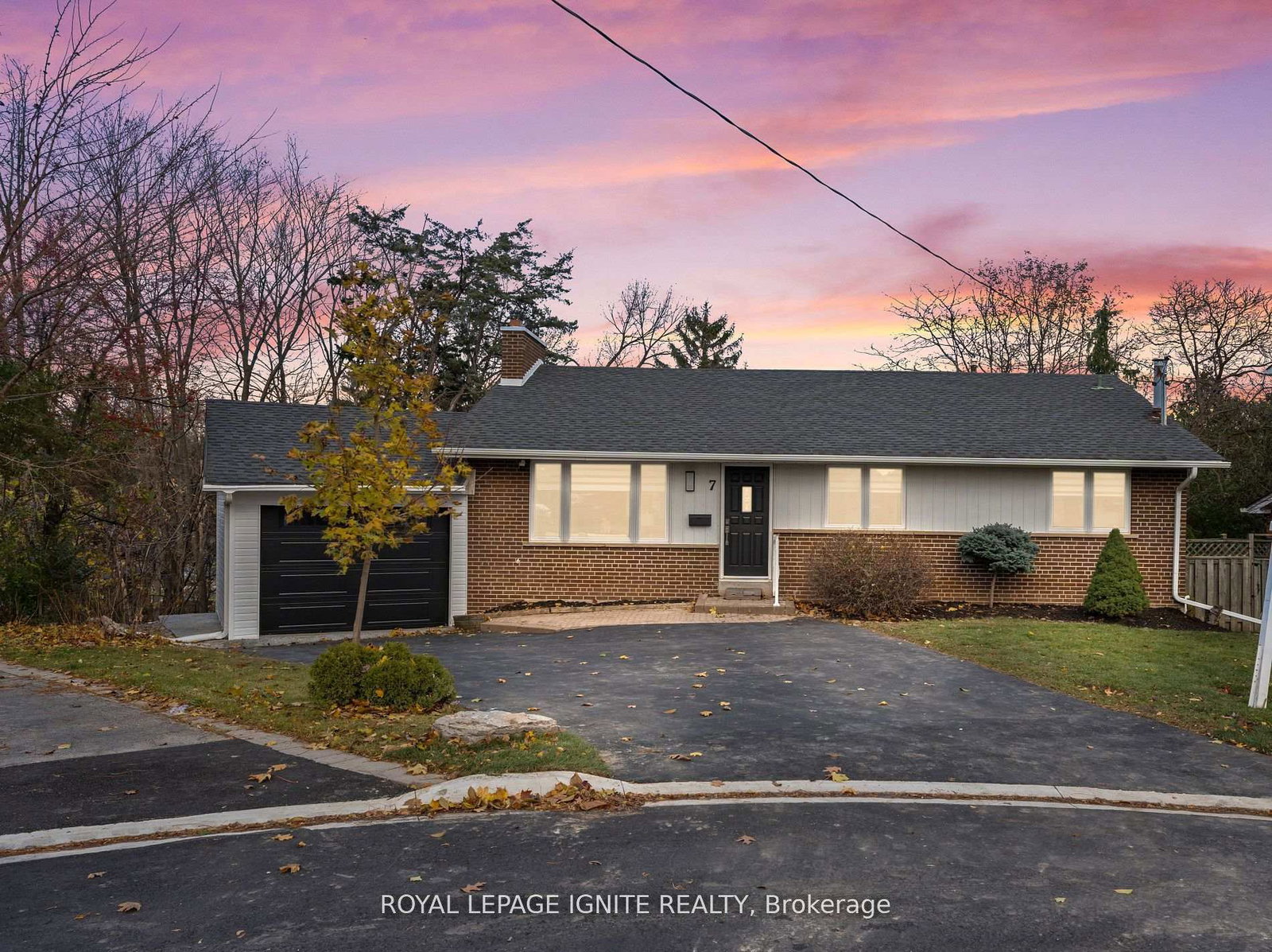 7-isherwood-court-mississauga-ontario-w12682918