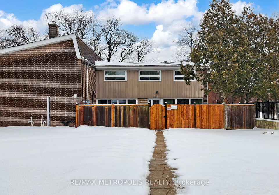 30-sentinel-road-york-ontario-w12683624