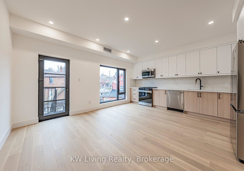 14-holmesdale-road-toronto-ontario-w12683682