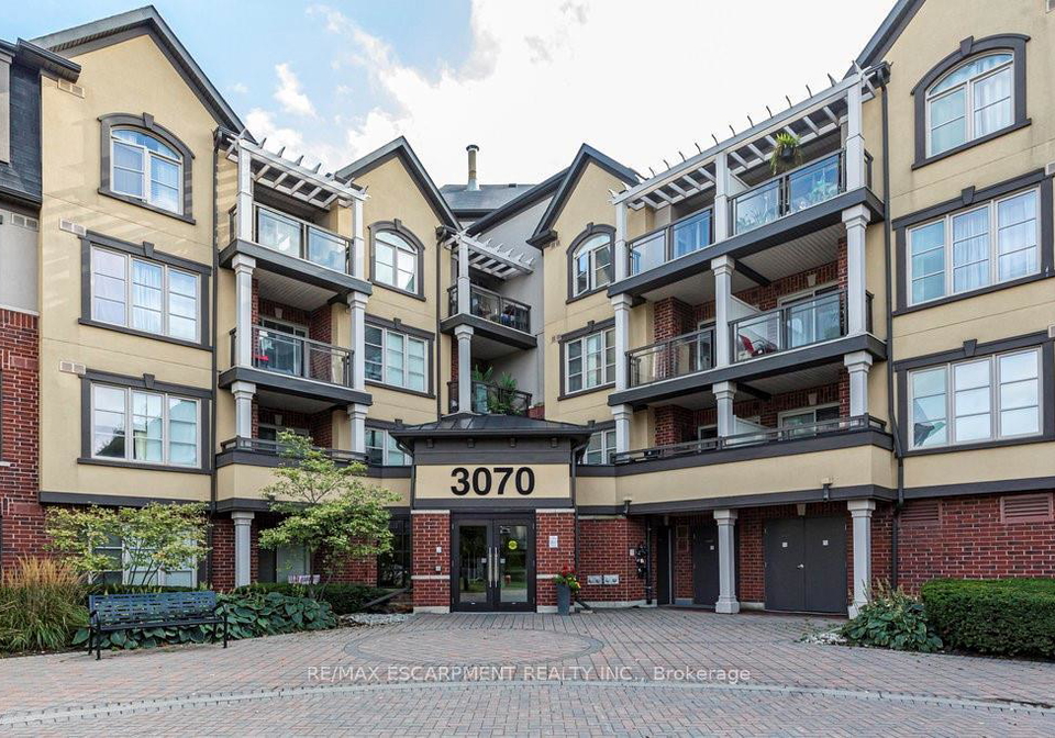 3070-rotary-way-burlington-ontario-w12683910