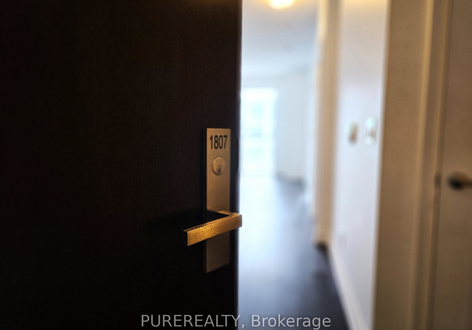 65-speers-road-oakville-ontario-w12683968