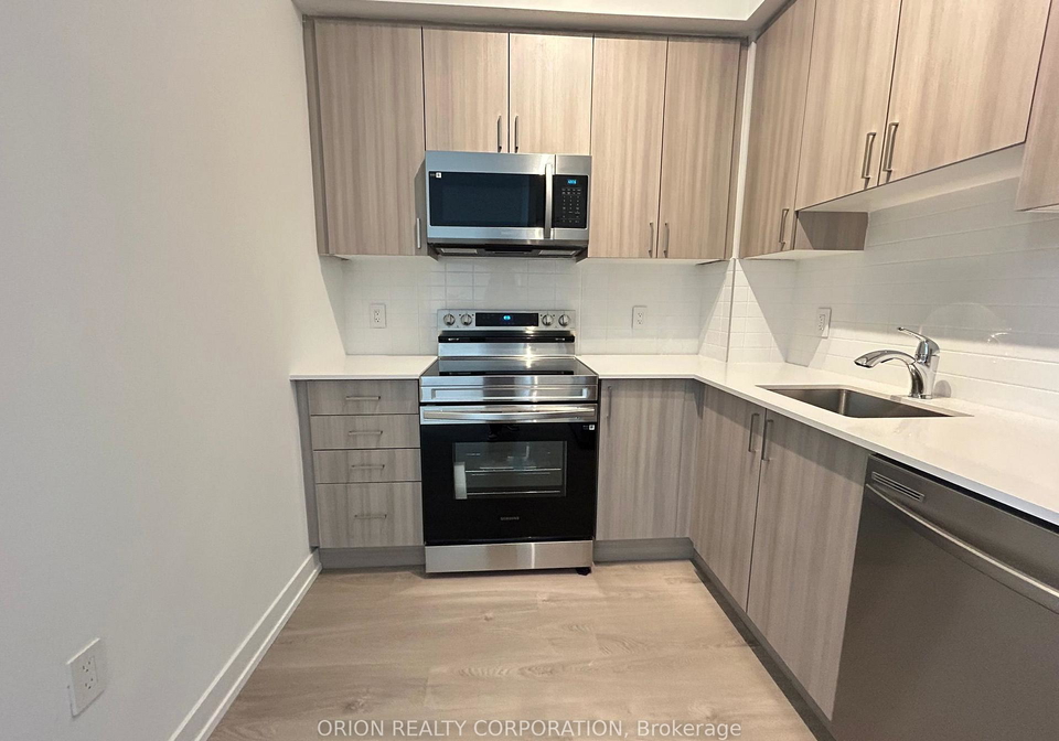 556-marlee-avenue-north-york-ontario-w12684006