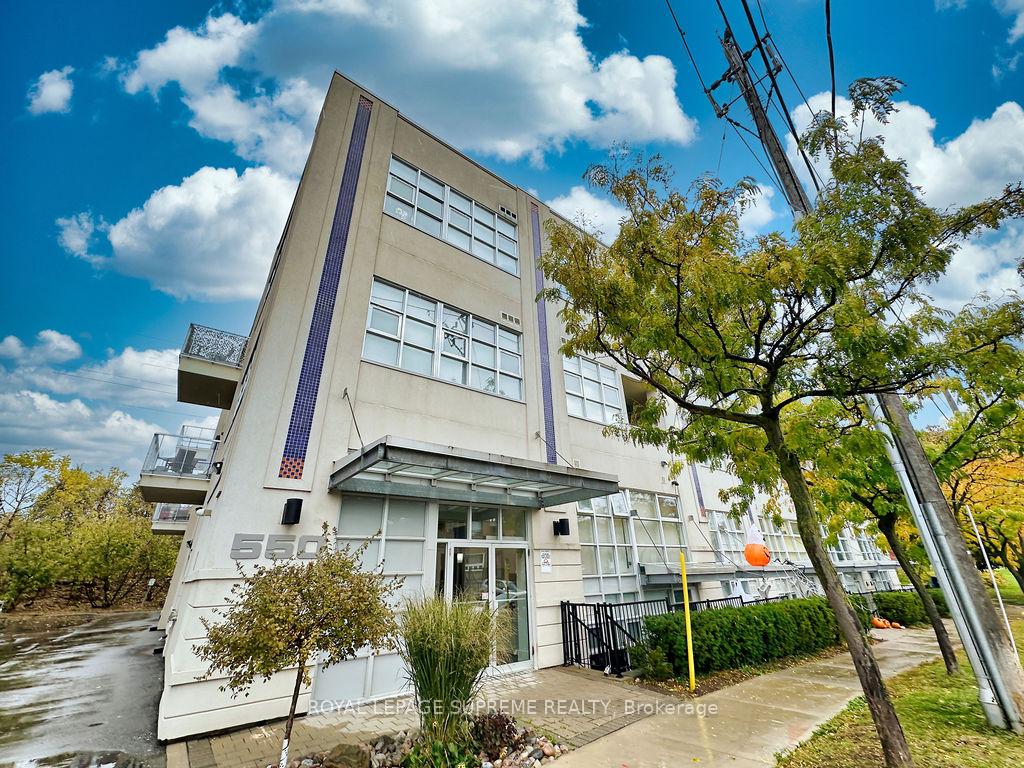 550-hopewell-avenue-north-york-ontario-w12684176