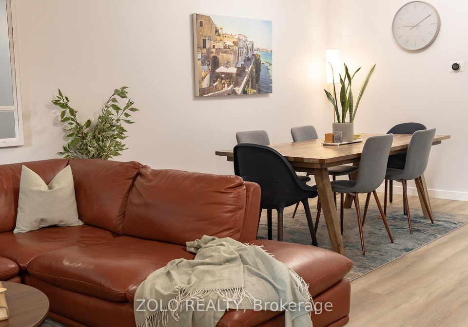 2272-mowat-avenue-oakville-ontario-w12684218