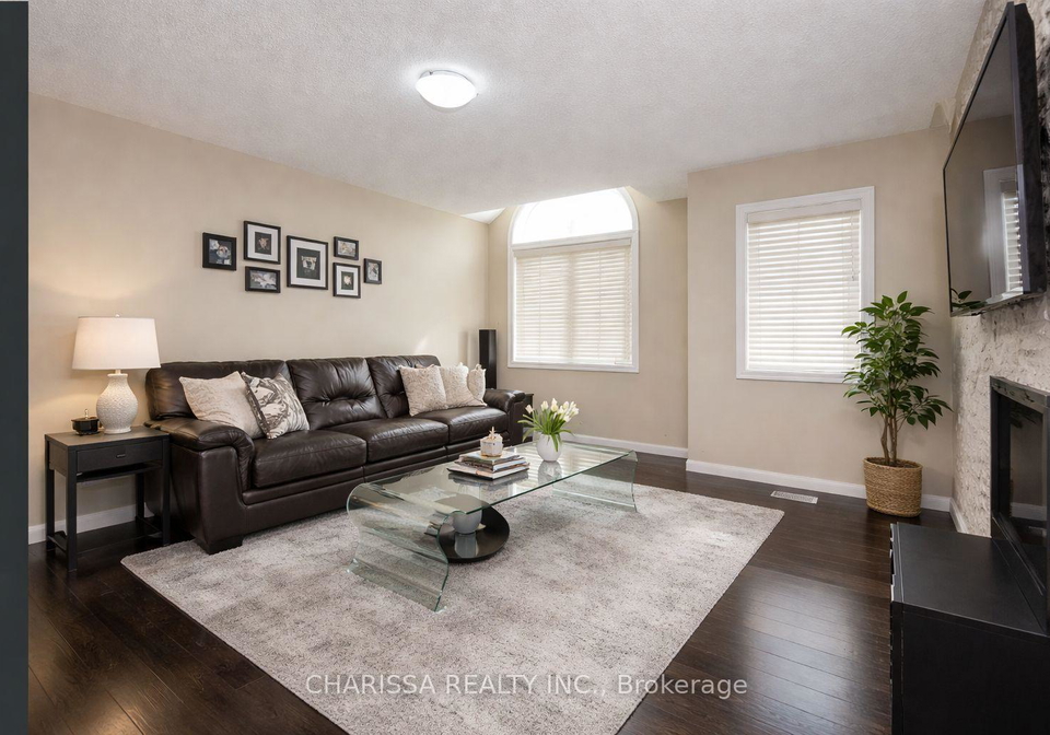 483-pozbou-crescent-milton-ontario-w12684476