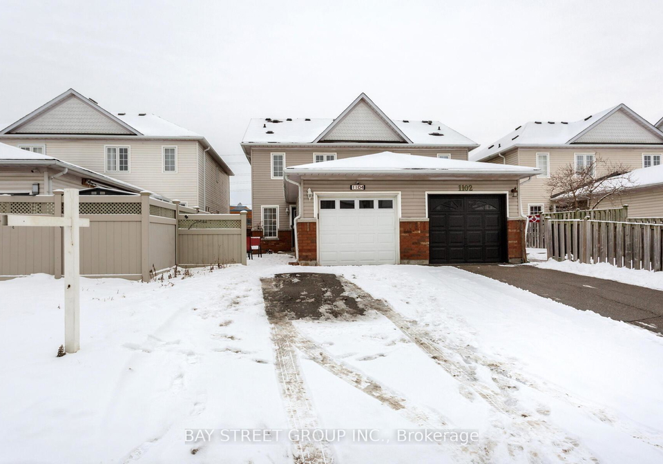 1104-davis-lane-milton-ontario-w12685156