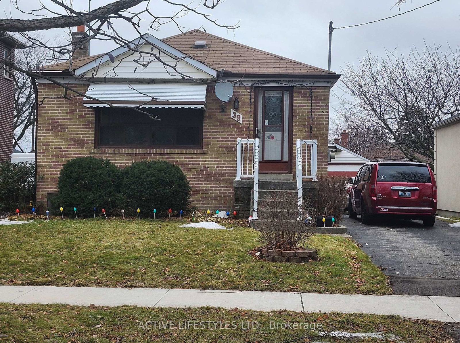 39-trueman-avenue-etobicoke-ontario-w12685580