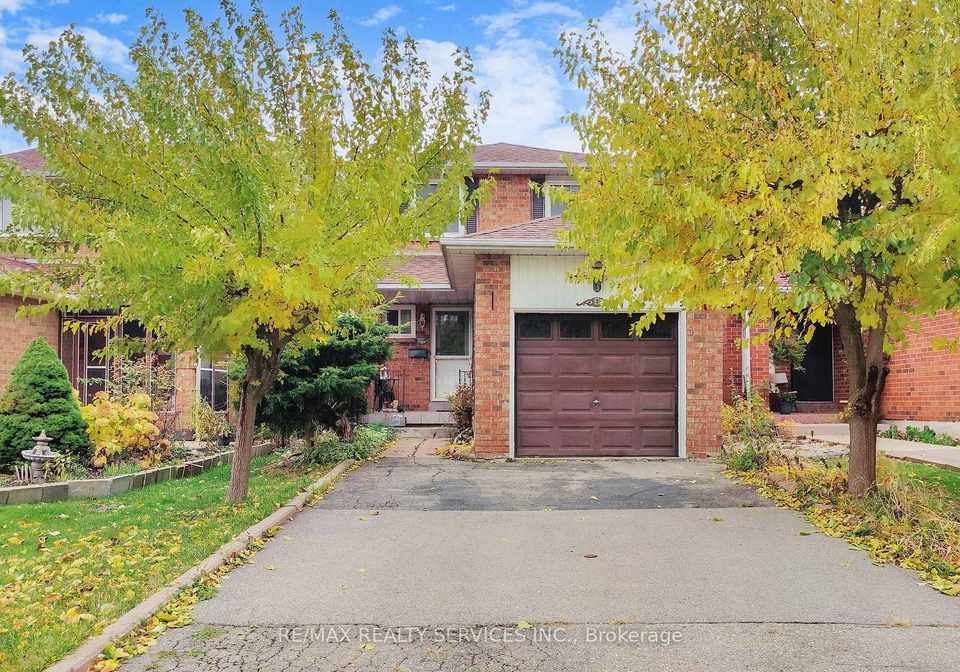 8-stephensen-court-brampton-ontario-w12685930