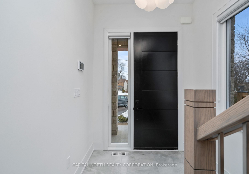 1076-roosevelt-road-mississauga-ontario-w12685950