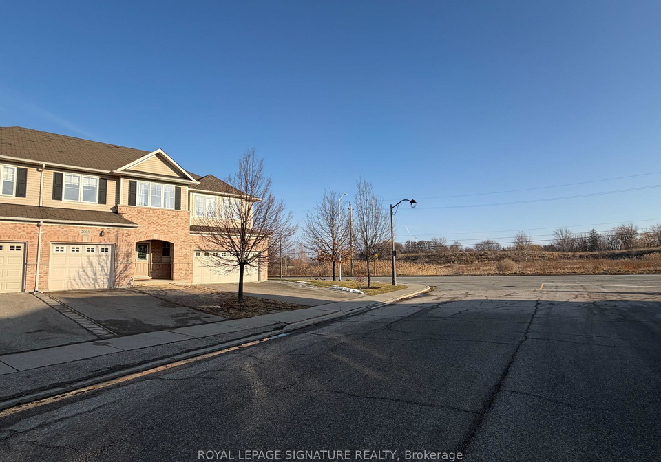 2003-trawden-way-oakville-ontario-w12685980