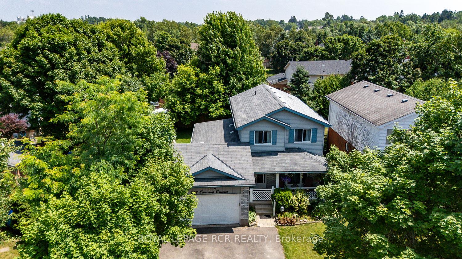 252-elmwood-crescent-orangeville-ontario-w12685986