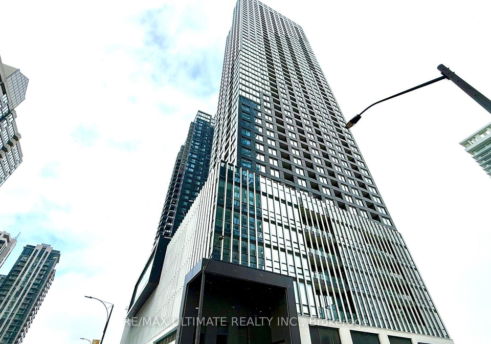 395-square-one-drive-mississauga-ontario-w12686088