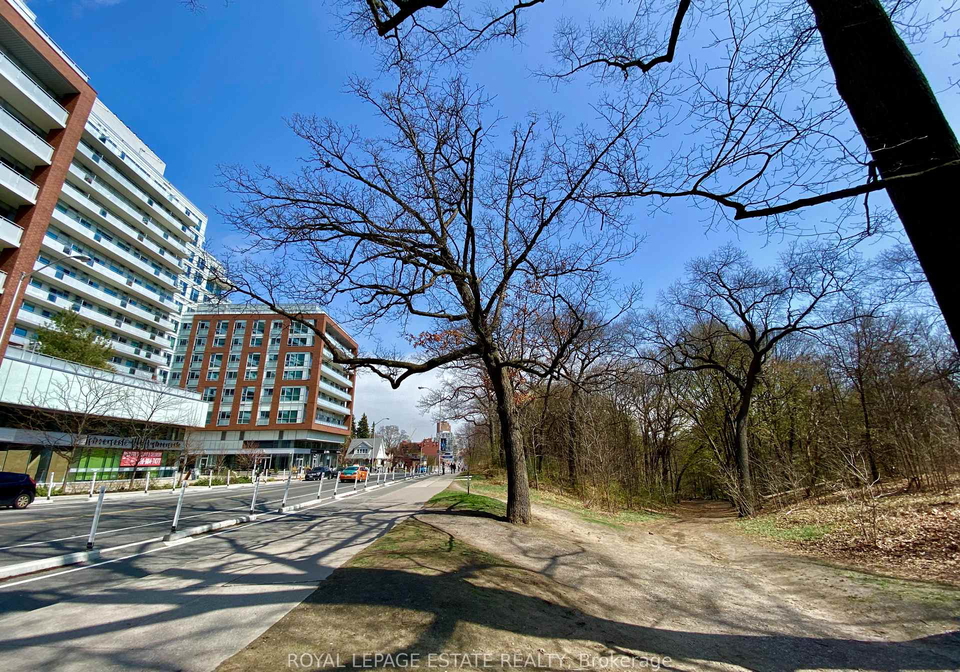 1830-bloor-street-w-toronto-ontario-w12686168