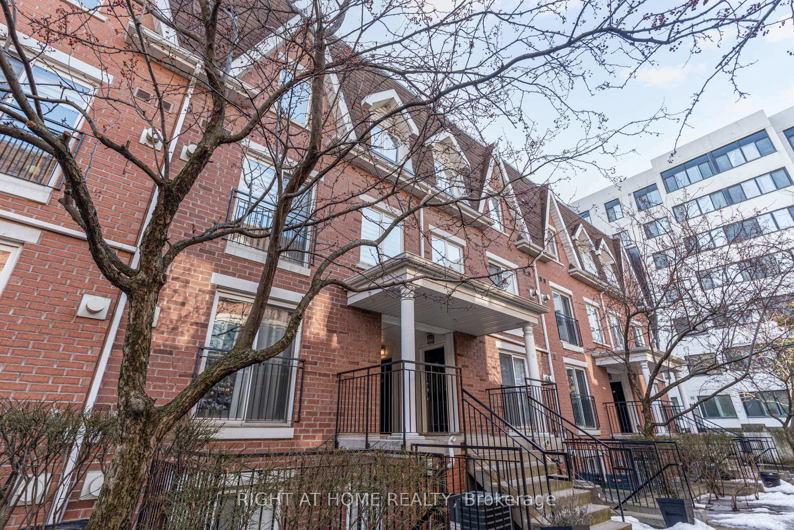 16-laidlaw-street-toronto-ontario-w12686314
