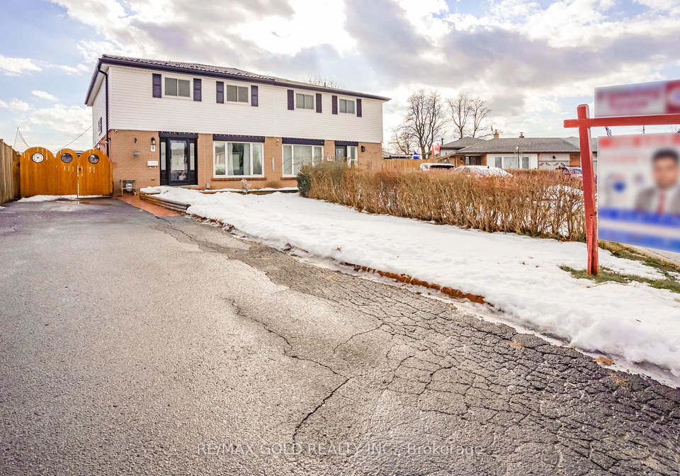 9-dalton-place-brampton-ontario-w12686522