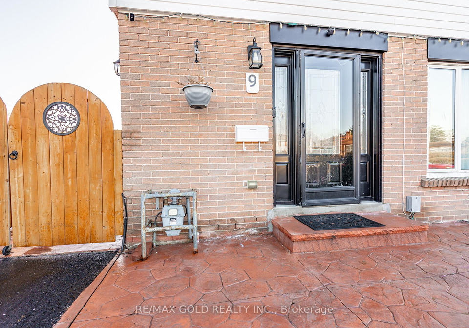 9-dalton-place-brampton-ontario-w12686522