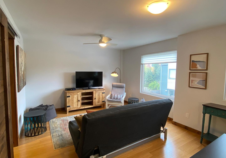 447-kerr-street-oakville-ontario-w12686582