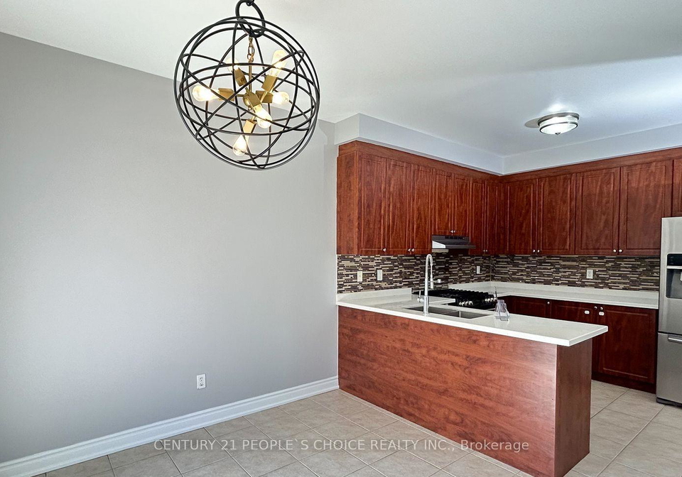 15-krakow-street-brampton-ontario-w12686860