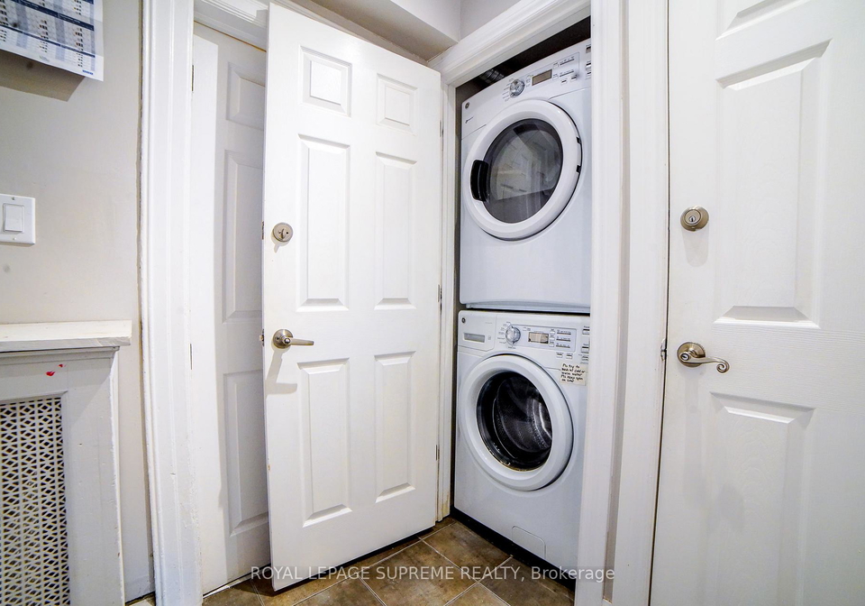 3252-dundas-street-w-toronto-ontario-w12687006
