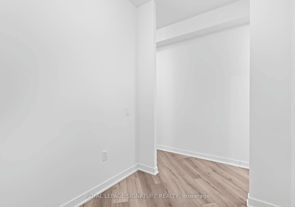 395-dundas-street-w-oakville-ontario-w12687010