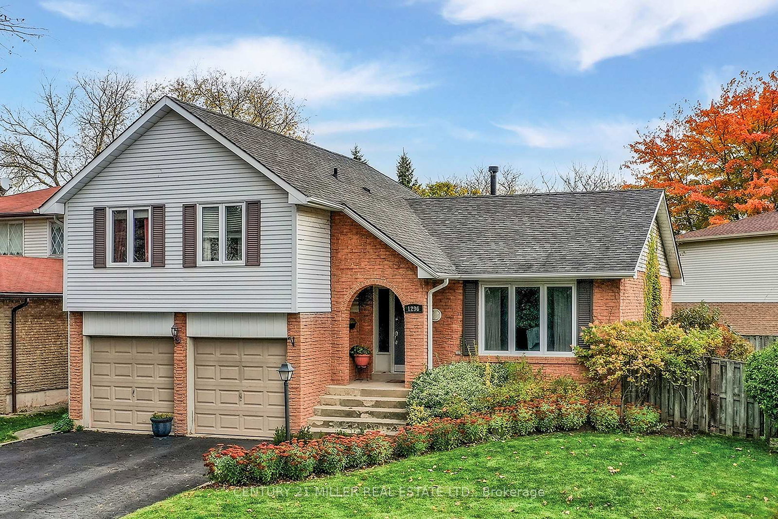 1296-griffith-place-oakville-ontario-w12687110
